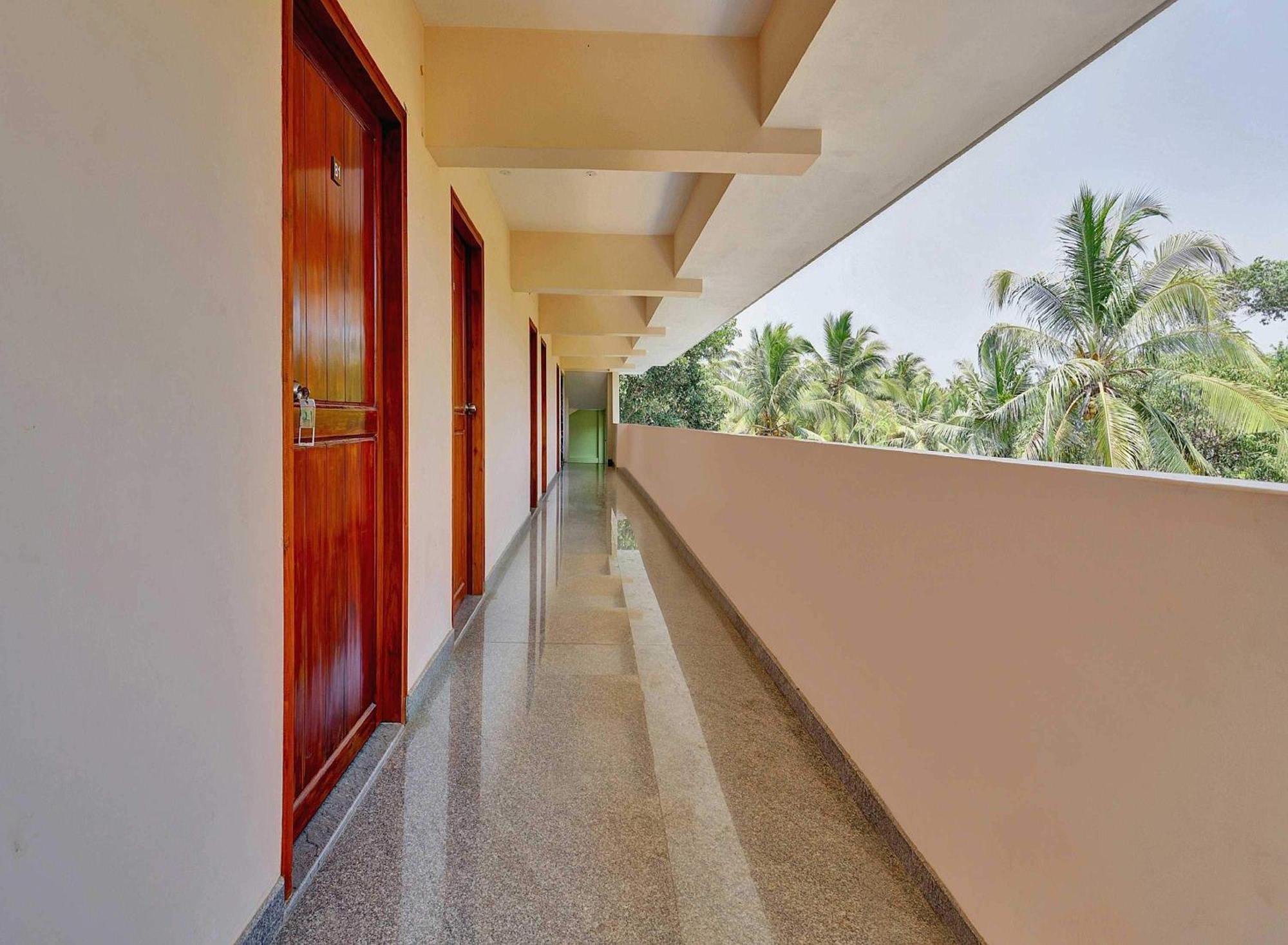 Hotel O Family Castle Inn Collection O Thiruvananthapuram Eksteriør billede